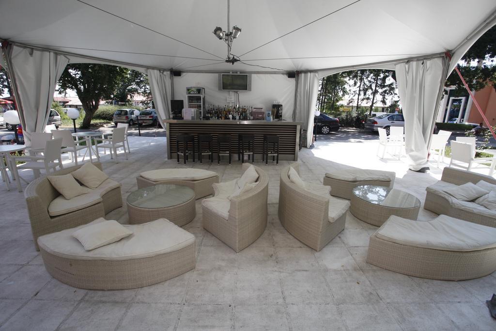Hotel Gladiola Goldstrand Exterior foto